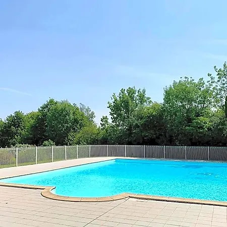 호텔 Terres De France - Natura Pescalis 3*