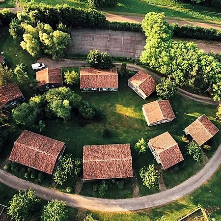 Terres De France - Natura Pescalis 호텔 3*